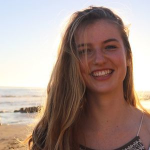 Meet your Posher, Emelia